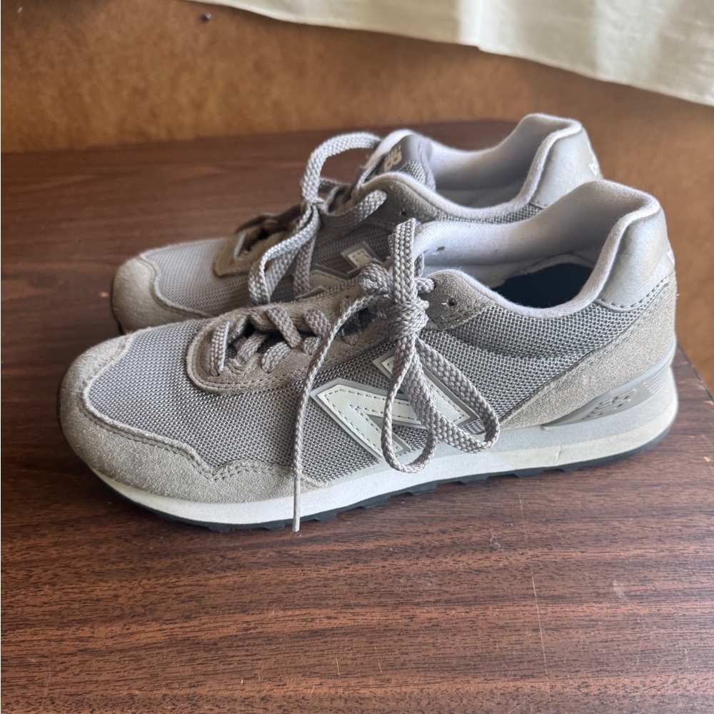 New Balance 513 V3 classic women’s shoes 7.5 US